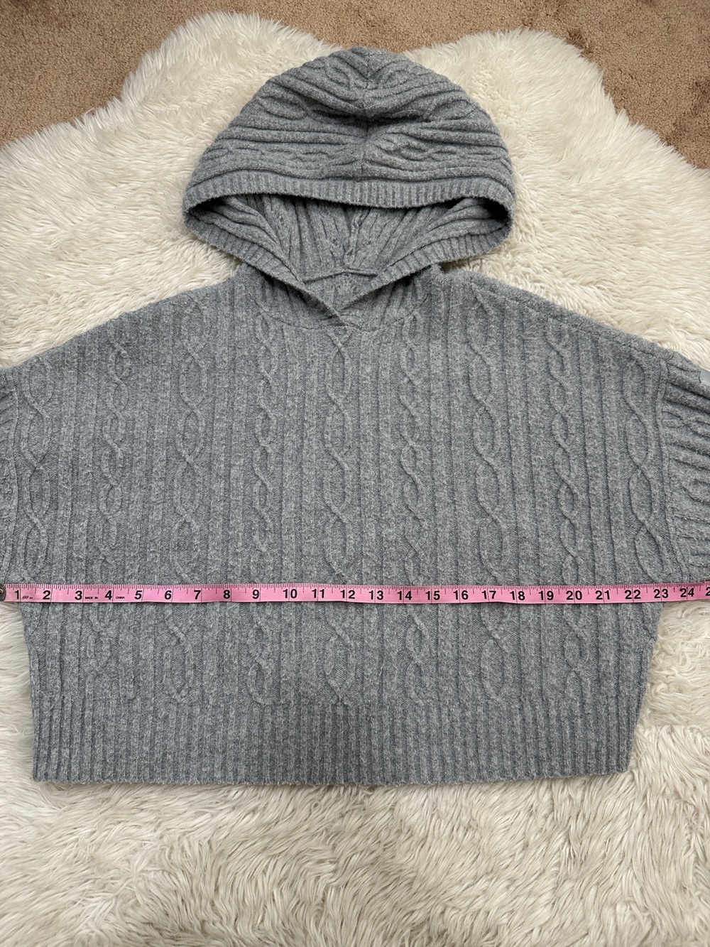 ALO Yoga Cable knit Winter Bliss hoodie & Bliss Pant Matching Set - Picture 8 of 16